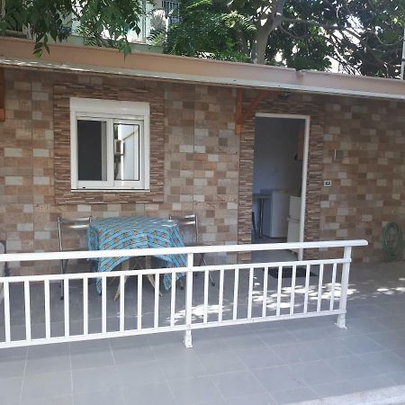 Vivian'S Small House Apartment Rhodes City Exterior photo